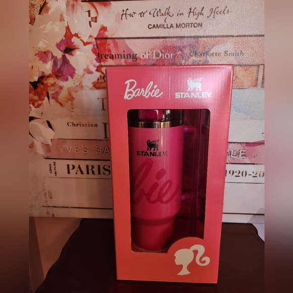 STANLEY 40-ounce Barbie™ Icon Quencher, PINK, NIB - Picture 4 of 6